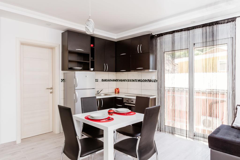 Dream Vacation Apartments Tivat Zewnętrze zdjęcie
