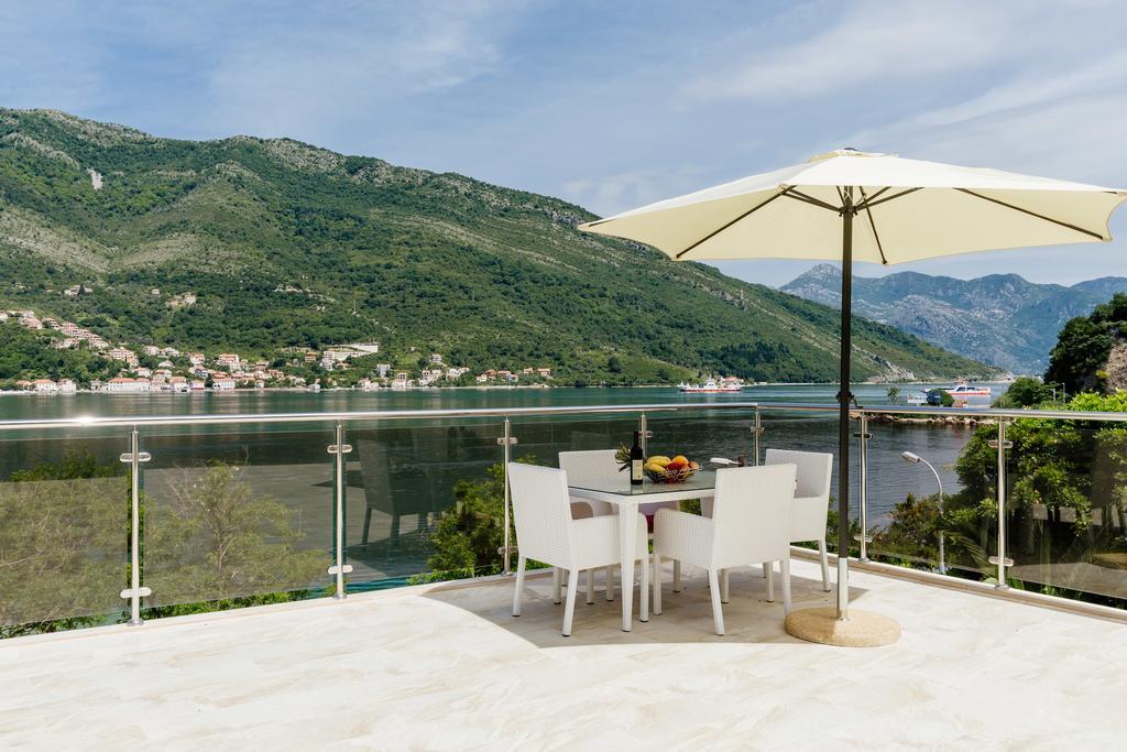 Dream Vacation Apartments Tivat Zewnętrze zdjęcie